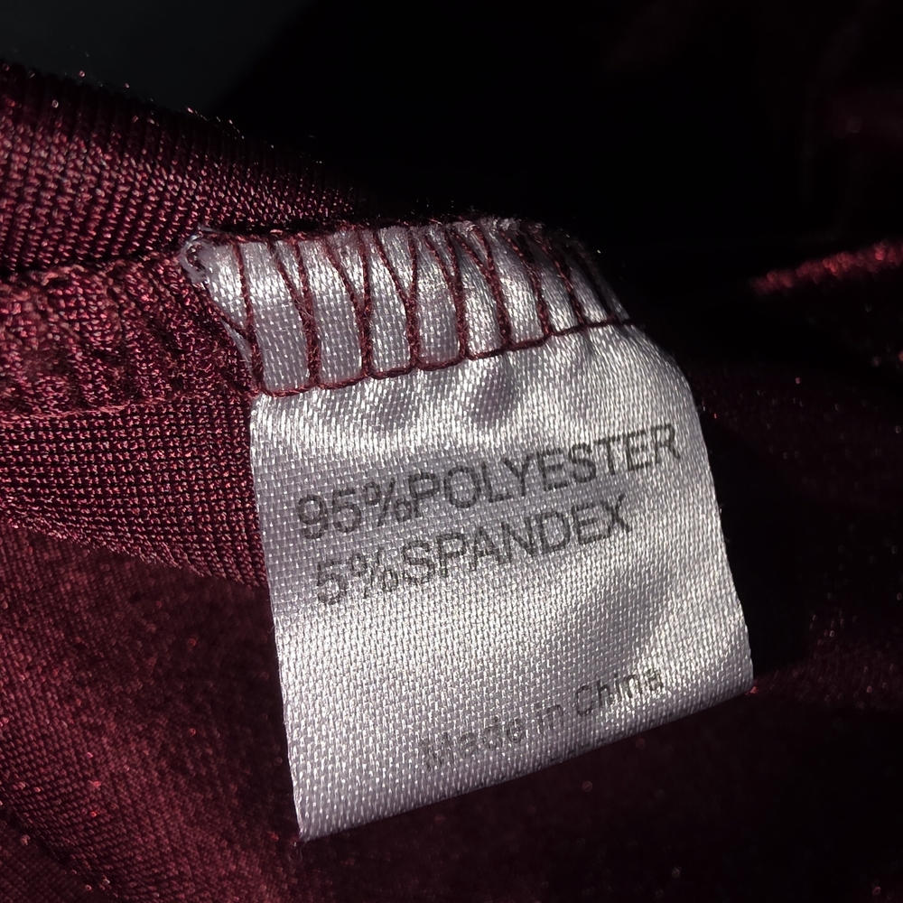 GUBERRY Burgundy Velvet Dress - Picture 6 of 6